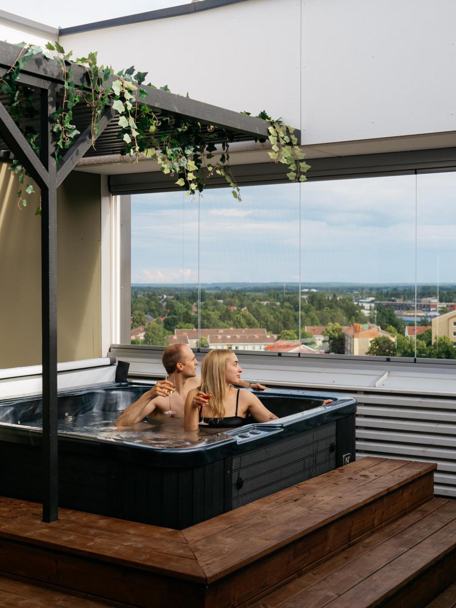 Prime Penthouse Central - Jacuzzi And Sauna Apartment Pori Exterior photo